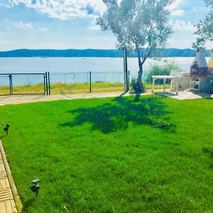 https://camping-bepo.hotelinzadar.com